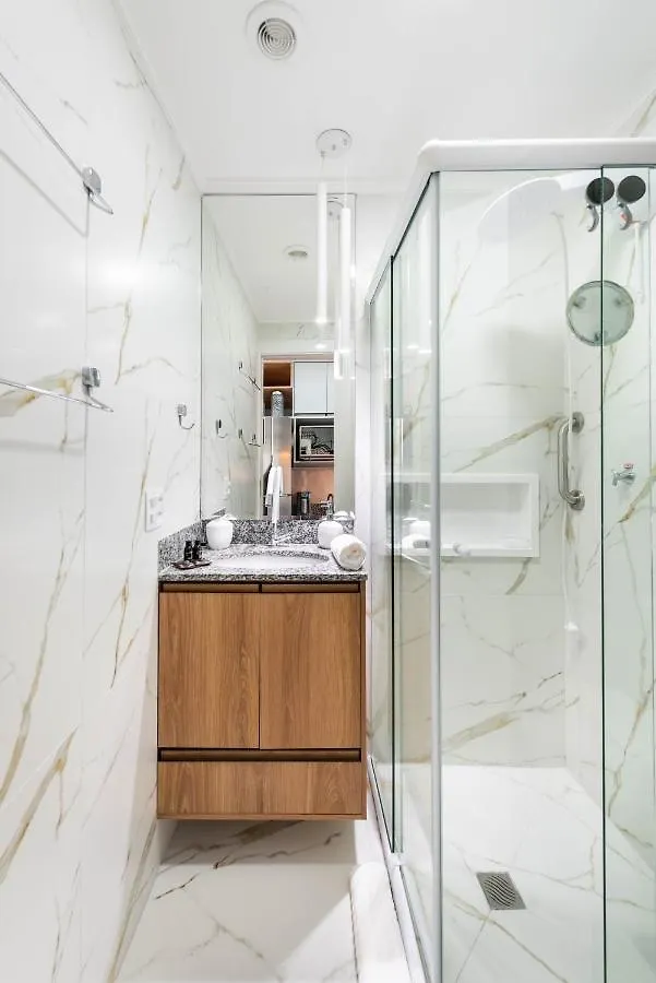 Studio Design Prox Ao Metro Bras Com Piscina Sao Paulo Brazil